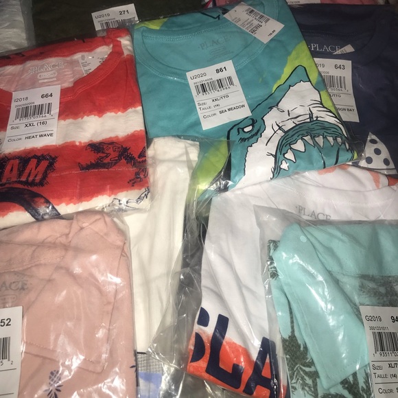 Bundle of boys tshirts. Assorted colors and graphics. - Picture 1 of 5